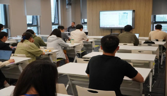 请听档案说 | 一周三场宣讲：看身边日新月异，学在线查民生档案
